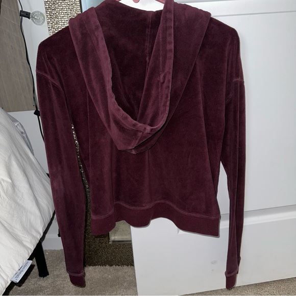 Jacket - Picture 3 of 4